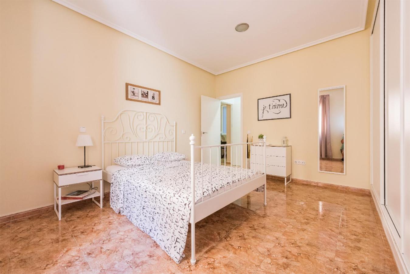 Boutique Apartments In The Heart Of Madrid Kamer foto